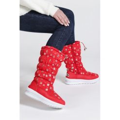 Czerwone Śniegowce Mandy. Czerwone śniegowce dziewczęce Renee, na zamek. Za 79,99 zł.