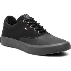 Tenisówki TOMMY HILFIGER - Oxford Sneaker FM0FM01938 Black 990. Czarne półbuty męskie TOMMY HILFIGER, bez wzorów, z gumy, eleganckie, bez zapięcia. Za 349,00 zł.