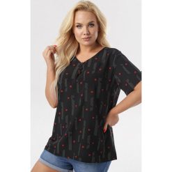 Czarna Bluzka Artemisia. Czarne bluzki damskie Born2be, xl, bez wzorów, bez kołnierzyka, bez rękawów. W wyprzedaży za 49,99 zł.