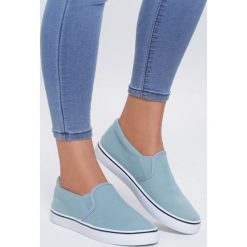 Niebieskie Slip On Distracted. Niebieskie trampki i tenisówki damskie vices, bez wzorów, bez zapięcia. Za 39,99 zł.