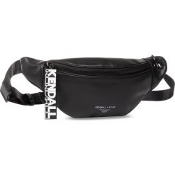 Saszetka nerka KENDALL + KYLIE - HBKK-120-0009-26 Black. Czarne nerki damskie bez wzorów, ze skóry ekologicznej, młodzieżowe, bez dodatków. W wyprzedaży za 149,00 zł.