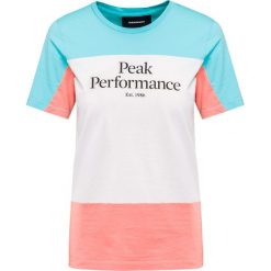 T-shirt PEAK PERFORMANCE ORIGINAL BLOCKED TEE. Topy damskie Peak Performance, z nadrukiem, z bawełny, z krótkim rękawem. W wyprzedaży za 135,00 zł.