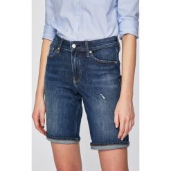 Calvin Klein Jeans - Szorty. Niebieskie szorty damskie Calvin Klein Jeans, s, bez wzorów, z elastanu, casualowe. W wyprzedaży za 199,90 zł.