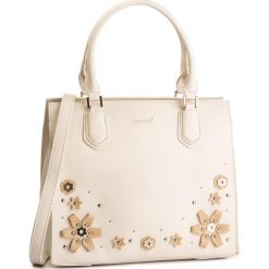 Torebka MONNARI - BAG4940-015 Beige. Brązowe torebki klasyczne damskie Monnari, bez wzorów, ze skóry ekologicznej, klasyczne, bez dodatków. W wyprzedaży za 119,00 zł.