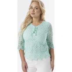 Miętowa Bluzka Aererinda. Zielone koszule damskie Born2be, xl, bez wzorów, bez kołnierzyka, bez rękawów. W wyprzedaży za 54,99 zł.