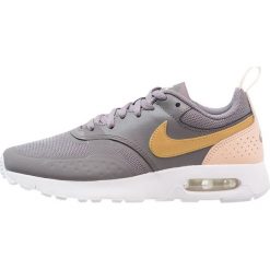 Nike Sportswear AIR MAX VISION (GS) Tenisówki i Trampki gunsmoke/metallic gold/crimson. Szare trampki dziewczęce Nike Sportswear, ze skóry. Za 379,00 zł.