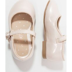 Next MARY JANE BRIDESMAID SHOES YOUNGER GIRLS Baleriny z zapięciem pink. Białe baleriny dziewczęce Next, z materiału. Za 129,00 zł.