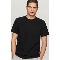 T-shirty męskie: Gładki t-shirt ze strukturalnej dzianiny – Czarny