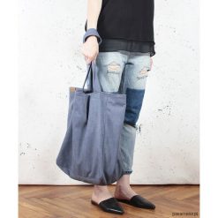 Lazy bag torba ciemnoniebieska na zamek / vegan. Niebieskie torebki klasyczne damskie Pakamera, w paski. Za 175,00 zł.