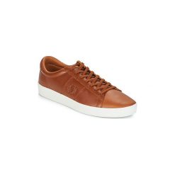 Buty Fred Perry SPENCER WAXED LEATHER. Pomarańczowe trampki męskie Fred Perry, bez wzorów, bez zapięcia. Za 529,00 zł.
