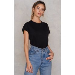 T-shirty damskie: Rut&Circle Klasyczny T-shirt Ellen – Black