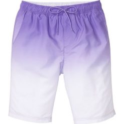 Bermudy plażowe w cieniowanym kolorze, z mikrofazy bonprix lila z nadrukiem. Fioletowe spodenki i szorty męskie bonprix, s, z nadrukiem. Za 74,99 zł.