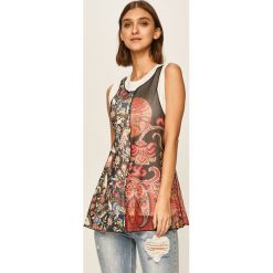 Desigual - Top. Bluzki damskie Desigual, s, bez wzorów, z elastanu, casualowe, z okrągłym kołnierzem, bez rękawów. Za 299,90 zł.