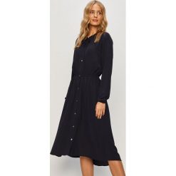 Only - Sukienka. Niebieskie sukienki damskie ONLY, na co dzień, bez wzorów, z elastanu, casualowe, bez kołnierzyka, z długim rękawem, długie, midi, rozkloszowane. Za 149,90 zł.