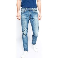 Levi's - Jeansy 511 Slim Harbour. Niebieskie jeansy męskie slim marki Levi's®, z aplikacjami, z bawełny. Za 329,90 zł.
