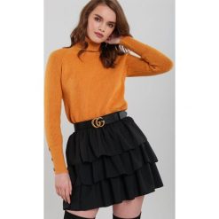 Camelowy Golf Lambsdale. Brązowe swetry damskie Renee, s, w prążki, długie. Za 99,99 zł.