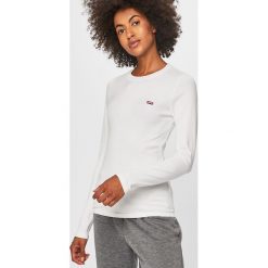 Levi's - Longsleeve. Białe bluzki damskie Levi's®, s, bez wzorów, z elastanu, z okrągłym kołnierzem, z długim rękawem. W wyprzedaży za 129,90 zł.
