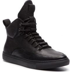 Sneakersy TOGOSHI - TG-01-01-000001 601. Czarne sneakersy męskie marki Togoshi, na co dzień, bez wzorów, ze skóry, bez zapięcia. W wyprzedaży za 359,00 zł.
