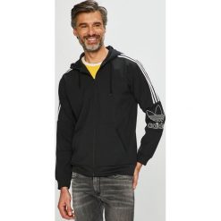 Adidas Originals - Bluza. Czarne bluzy męskie adidas Originals, m, z nadrukiem, z poliesteru, z kapturem, bez rękawów, z kapturem. W wyprzedaży za 239,90 zł.