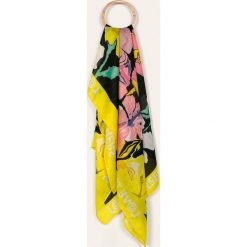 Desigual - Szal. Czarne szaliki damskie Desigual, bez wzorów, z poliesteru. Za 149,90 zł.