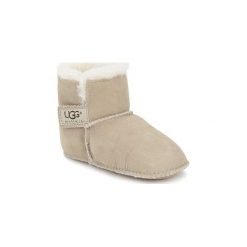 Kapcie niemowlęce Dziecko UGG ERIN. Brązowe kapcie chłopięce marki Ugg. Za 244,30 zł.