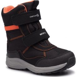 Śniegowce GEOX - J N.Alaska B.B Wpf E J847PE 004FU C0038 M Black/Orange. Czarne śniegowce chłopięce Geox, bez zapięcia. W wyprzedaży za 179,00 zł.