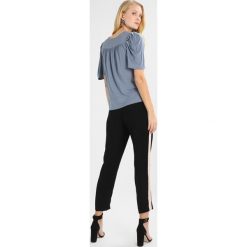 T-shirty damskie: Noa Noa BASIC Tshirt z nadrukiem flint stone