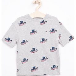 Tommy Hilfiger - T-shirt dziecięcy 104-152 cm. Szare t-shirty chłopięce TOMMY HILFIGER, bez wzorów, z bawełny, bez rękawów. W wyprzedaży za 139,90 zł.