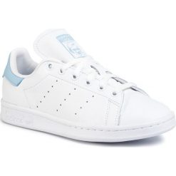 Buty adidas - Stan Smith W EF6877 Ftwwht/Ftwwht/Clesky. Białe buty sportowe damskie Adidas, bez wzorów, ze skóry, sportowe, adidas stan smith. Za 399,00 zł.