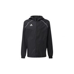 Kurtki krótkie Dziecko adidas Kurtka przeciwdeszczowa Core 18. Czarne kurtki chłopięce przeciwdeszczowe marki Adidas, krótkie. Za 149,00 zł.