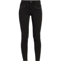 Dorothy Perkins BAILEY Jeans Skinny Fit black. Czarne boyfriendy damskie Dorothy Perkins. W wyprzedaży za 134,25 zł.
