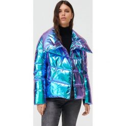 Kurtka puffer z asymetrycznym zapięciem -. Kurtki damskie Mohito, bez wzorów, bez kaptura. Za 179,99 zł.