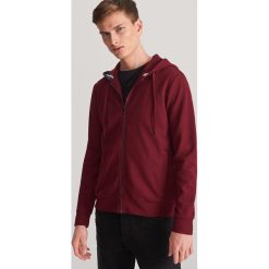 Rozpinana bluza z kapturem - Bordowy. Czerwone bluzy męskie Reserved, s, bez wzorów, z kapturem, bez rękawów, z kapturem. Za 119,99 zł.