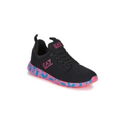 Buty Emporio Armani EA7 SIMPLE RACER SPECIAL MIDSOLE U. Czarne trampki i tenisówki damskie marki Emporio Armani EA7, bez wzorów, bez zapięcia. Za 495,20 zł.