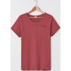 T-shirt z bawełny organicznej - Fioletowy. Fioletowe t-shirty męskie House, s, bez wzorów, z bawełny, bez kołnierzyka. W wyprzedaży za 29,99 zł.