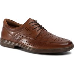 Półbuty GO SOFT - MI08-C678-669-01 Brown. Pomarańczowe półbuty męskie GO SOFT, na co dzień, bez wzorów, ze skóry, eleganckie, bez zapięcia. W wyprzedaży za 129,99 zł.