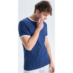 Koszulka Basic - Granatowy. Niebieskie koszulki męskie marki Cropp, s, bez wzorów, bez kołnierzyka, bez rękawów. Za 29,99 zł.