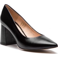 Półbuty BALDACCINI - 1041000 Czarny S 1. Czarne półbuty damskie Baldaccini, bez wzorów, ze skóry, eleganckie, bez obcasa, na obcasie, bez zapięcia. Za 279,00 zł.