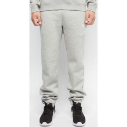 Spodnie dresowe męskie NIKE popielate. Szare spodnie męskie Nike, na imprezę, s, bez wzorów, z bawełny. Za 159,90 zł.