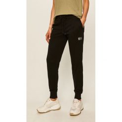 Dkny - Spodnie. Czarne spodnie damskie DKNY, s, z elastanu. Za 299,90 zł.