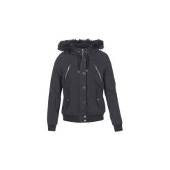 Kurtki krótkie Volcom SET LIST PARKA. Czarne kurtki damskie marki Volcom, xs, bez wzorów, krótkie, bez kaptura. Za 671,20 zł.