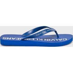 Calvin Klein Jeans - Japonki. Niebieskie kapcie męskie marki Calvin Klein Jeans, z jeansu. Za 169,90 zł.