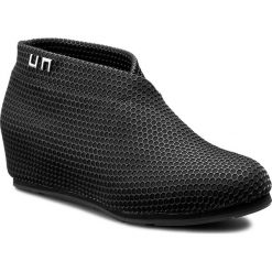 Botki UNITED NUDE - Fold Lo 1002801102 Black Silicon. Czarne buty zimowe damskie marki United Nude, z materiału. W wyprzedaży za 439,00 zł.