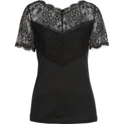 Shirt z koronką bonprix czarny. Czarne koszulki damskie bonprix, w koronkowe wzory, z koronki, bez kołnierzyka. Za 74,99 zł.