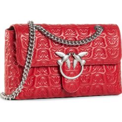 Torebka PINKO - Love Classic Puff Monogram Cl AI 20-21 PLTT 1P21X0 Y6NX Ruby Red R72. Czerwone torebki klasyczne damskie Pinko, bez wzorów, ze skóry, wizytowe, bez dodatków. Za 1589,00 zł.