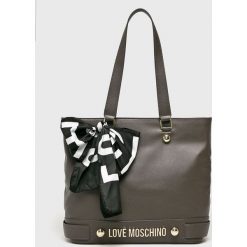 Love Moschino - Torebka. Torby damskie na zakupy Love Moschino, bez wzorów, ze skóry, na ramię, duże, bez dodatków. W wyprzedaży za 449,90 zł.