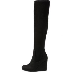 Anna Field Kozaki na obcasie black. Czarne buty zimowe damskie Anna Field, z materiału, na obcasie. W wyprzedaży za 215,20 zł.