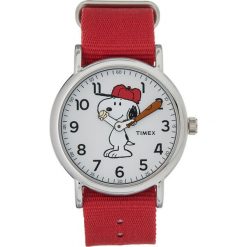 Timex PEANUTS WEEKENDER CHARLIE BROWN Zegarek red. Czerwone, analogowe zegarki damskie Timex. Za 299,00 zł.