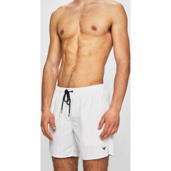 Emporio Armani - Kąpielówki. Białe kąpielówki męskie Emporio Armani, m, z nadrukiem, z poliesteru. W wyprzedaży za 179,90 zł.