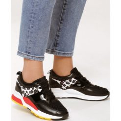 Czarne Sneakersy Workaholic. Czarne sneakersy damskie Born2be, z materiału. Za 79,99 zł.